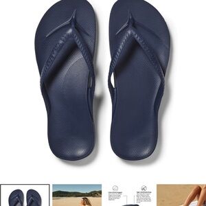 Men's Navy Flip-Flops